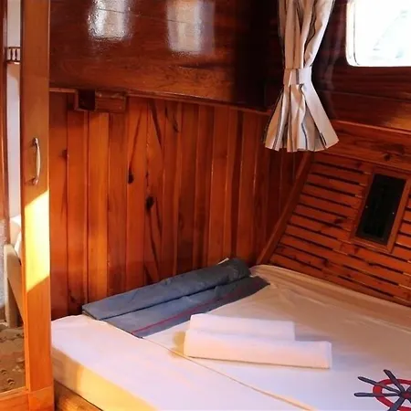 Tekne Ide Yacht *